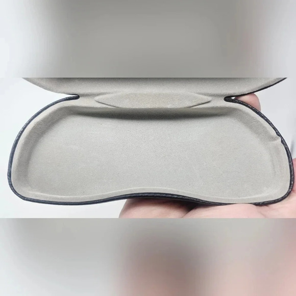 Ray-Ban Black Carbon Fiber Style Eyeglass Hard Clam Shell CASE ONLY - Picture 10 of 13